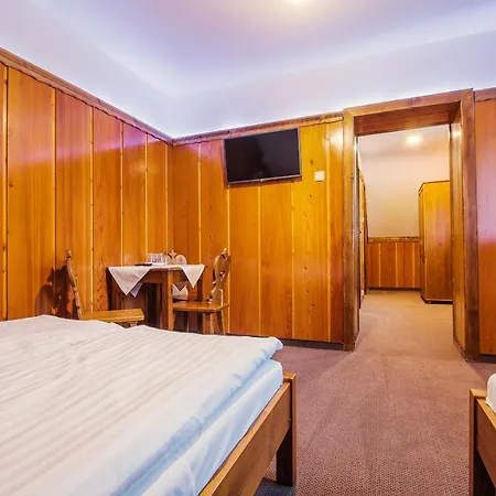 Dw Koscielec * Zakopane